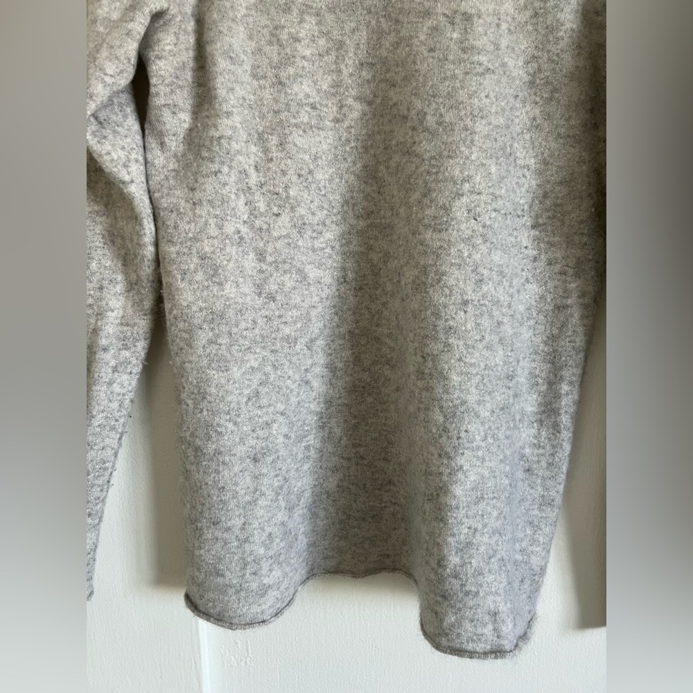 The Row cashmere sweater - Picture 5 of 7